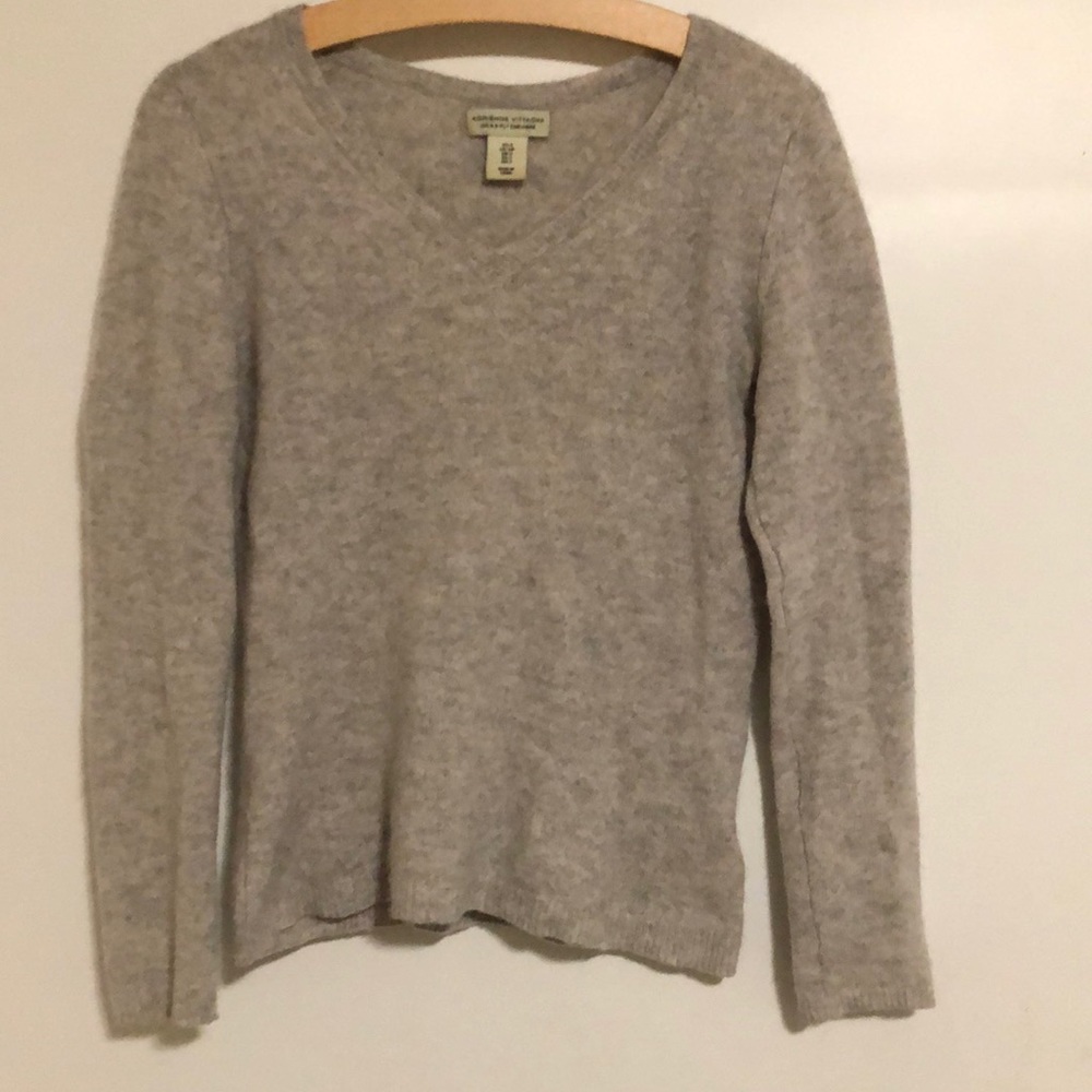 Adrienne Vittadini 100% Cashmere Grey Sweater